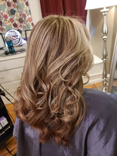 Day Spa «Iridescence Salon & Spa», reviews and photos, 1412 E Market St, York, PA 17403, USA