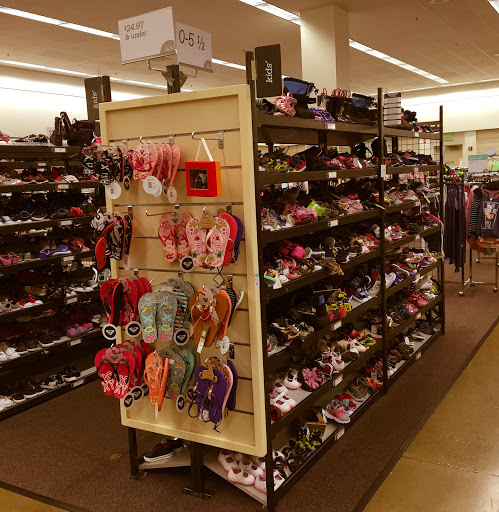 Department Store «Nordstrom Rack Tanasbourne Town Center», reviews and photos, 18100 NW Evergreen Pkwy, Beaverton, OR 97006, USA