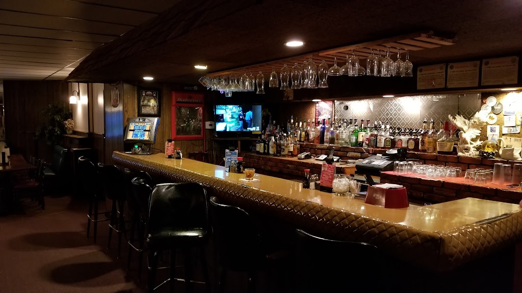 White Swan Restaurant & Lounge 43342