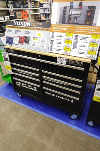 Hardware Store «Harbor Freight Tools», reviews and photos, 2931 W Shore Dr, Holland, MI 49424, USA