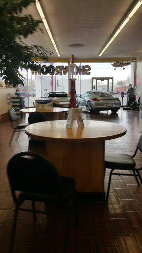 Used Car Dealer «AdvantEdge Quality Cars», reviews and photos, 1238 E Douglas Ave, Wichita, KS 67214, USA