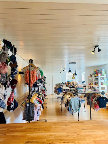 Rezensionen über Kinderkleiderbörse Höri in Neuhausen am Rheinfall - Kinderbekleidungsgeschäft