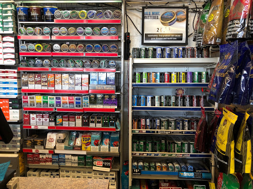 Tobacco Shop «Exit 1 Tobacco», reviews and photos, 135 S Broadway, Salem, NH 03079, USA
