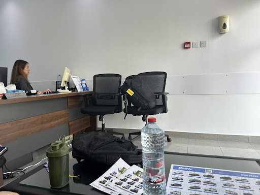 Thrifty Car Rental - Dubai Marina