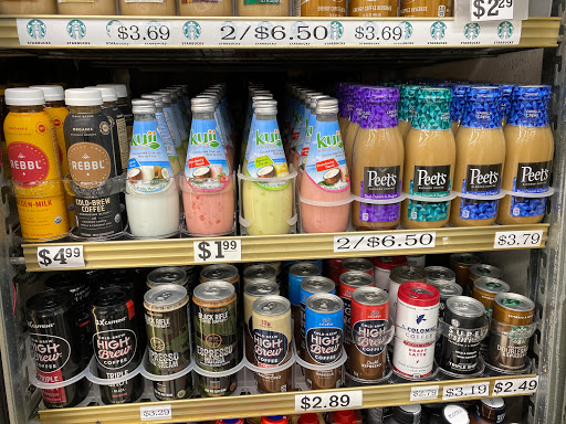 Convenience Store «Regis Convenience Store», reviews and photos, 5001 Lowell Blvd, Denver, CO 80221, USA