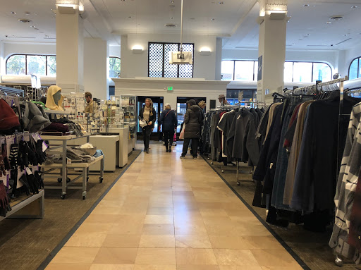 Department Store «Nordstrom Rack Chestnut Street», reviews and photos, 1700 Chestnut St, Philadelphia, PA 19103, USA