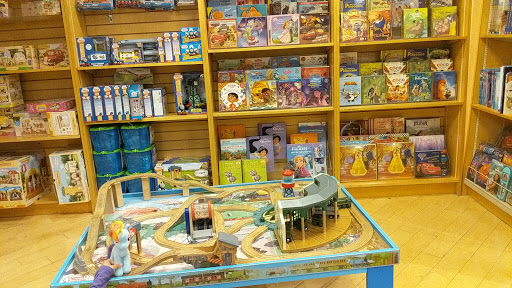 Book Store «Barnes & Noble», reviews and photos, 2614 Central Park Ave, Yonkers, NY 10710, USA