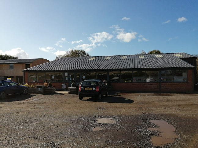 Three Trees Farm Shop & Cafe - Swindon