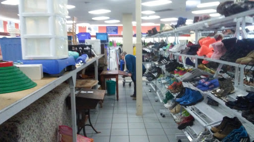 Thrift Store «Goodwill Manchester Store & Donation Station», reviews and photos