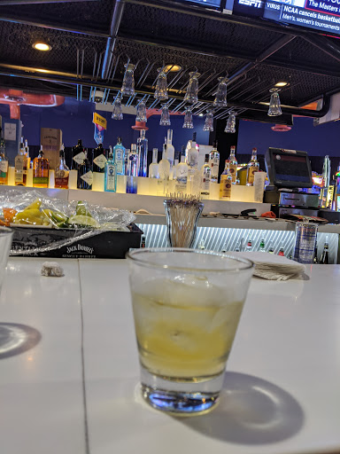 Sports Bar «Dave & Busters», reviews and photos