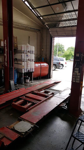 Car Repair and Maintenance «Wornall Automotive», reviews and photos, 7048 Wornall Rd, Kansas City, MO 64113, USA