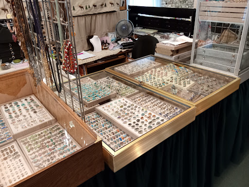 Gift Shop «Country Arts & Jewelry», reviews and photos, 15864 Nauvoo Rd, Middlefield, OH 44062, USA