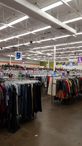 Thrift Store «Goodwill», reviews and photos