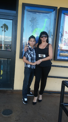 Movie Theater «AMC Hialeah 12», reviews and photos, 780 W 49th St, Hialeah, FL 33012, USA