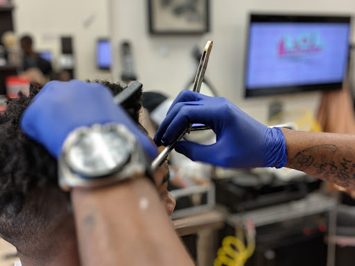 Barber Shop «Clipperhandz Barbershop and Salon», reviews and photos, 939 15th Pl, Vero Beach, FL 32960, USA