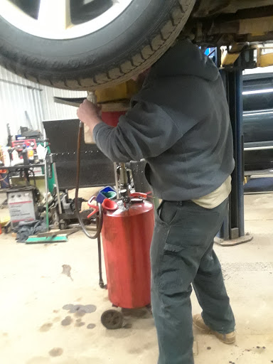 Used Car Dealer «Hilltop Auto Sales and Service», reviews and photos, 195 Homer Ave, Cortland, NY 13045, USA