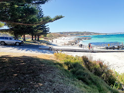 Foto van Granny's Pool Beach voorzieningenruimte
