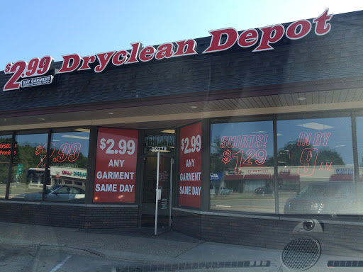 Dry Cleaner «Dryclean Depot», reviews and photos, 32778 Woodward Ave, Royal Oak, MI 48073, USA