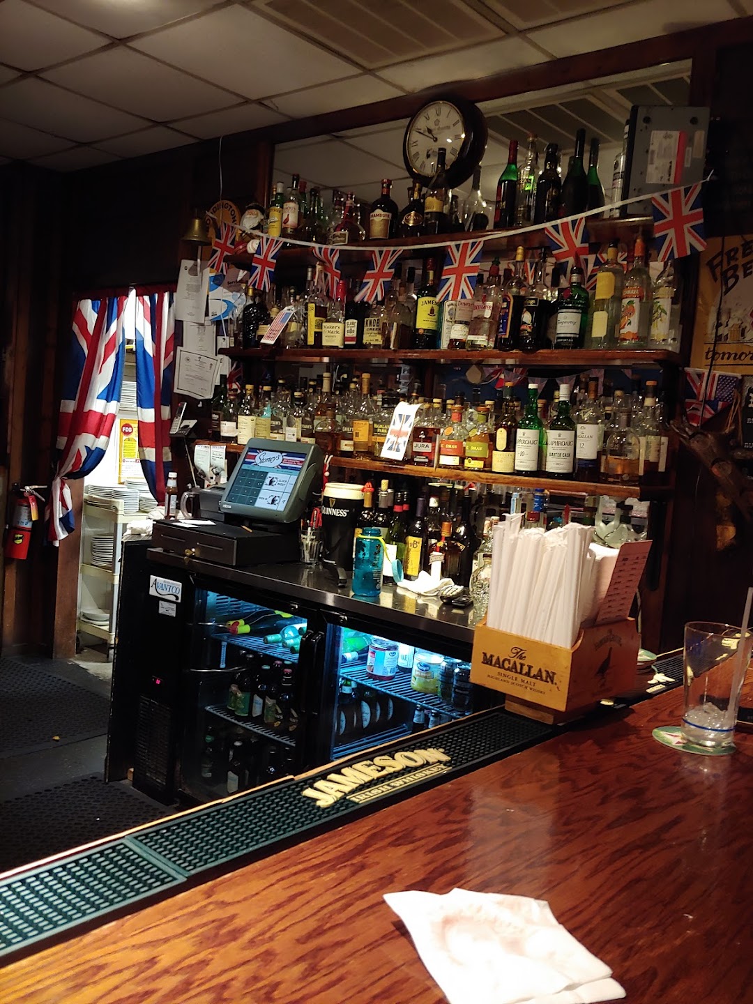 Stoneys British Pub