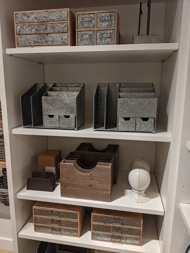 Furniture Store «Pottery Barn», reviews and photos, 321 King St, Charleston, SC 29401, USA