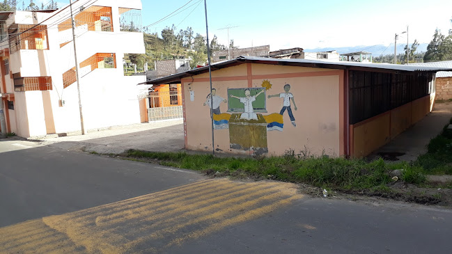 Opiniones de Unidad Educativa "La Gran Muralla " 2 - (Tiugua) en Ambato - Escuela