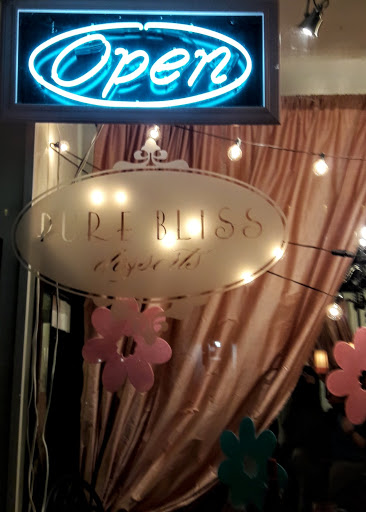 Bakery «Pure Bliss Desserts», reviews and photos, 1424 Cornwall Ave, Bellingham, WA 98225, USA