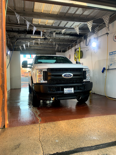 Pro Wash Express inc. en Elgin