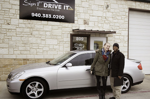 Used Car Dealer «Sign It Drive It», reviews and photos, 809 S Woodrow Ln, Denton, TX 76205, USA