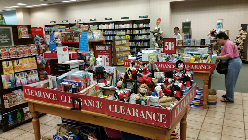 Book Store «Barnes & Noble», reviews and photos, 2415 N Monroe St, Tallahassee, FL 32303, USA