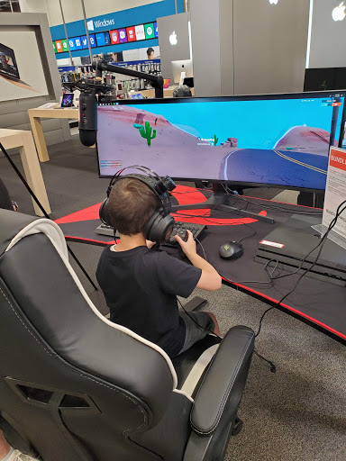 Electronics Store «Best Buy», reviews and photos, 3351 Mall Loop Dr, Joliet, IL 60431, USA