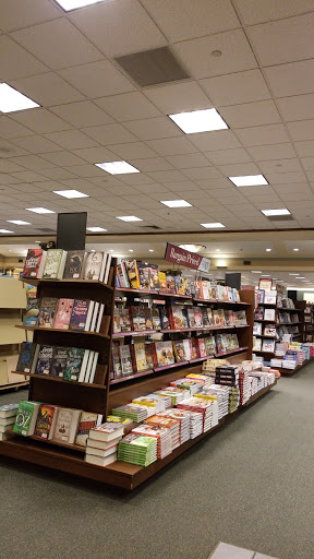 Book Store «Barnes & Noble», reviews and photos, 620 Marketplace Dr, Bel Air, MD 21014, USA