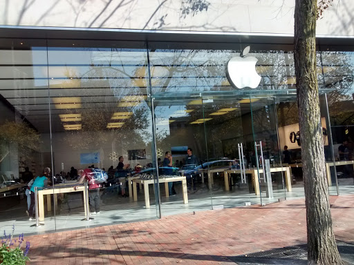 Computer Store «Apple New Haven», reviews and photos, 65 Broadway, New Haven, CT 06511, USA