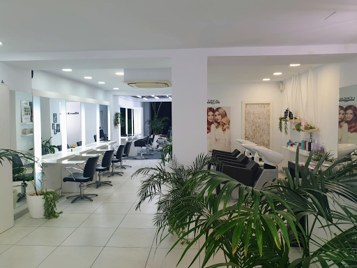 Albert & Frank | Salón élite por Chris y CLaire en Altea, Alicante