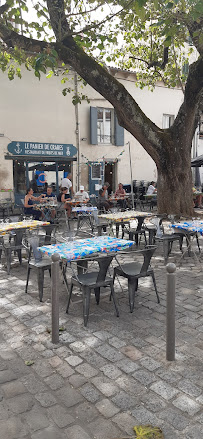 Atmosphère du Restaurant de fruits de mer Le Panier de Crabes à La Rochelle - n°15
