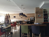 Atmosphère du Restaurant La Poule Au Pot à Font-Romeu-Odeillo-Via - n°6