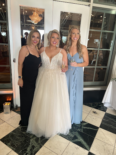 Bridal Shop «Curvaceous Couture Bridal», reviews and photos, 9130 Red Branch Rd t, Columbia, MD 21045, USA