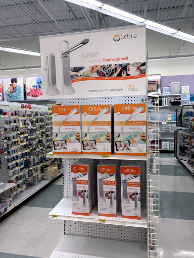 Fabric Store «Jo-Ann Fabrics and Crafts», reviews and photos, 354 Cox Creek Pkwy, Florence, AL 35630, USA