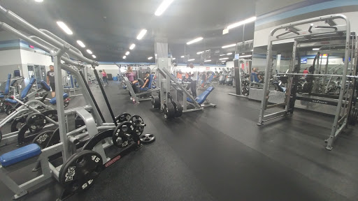 Health Club «Crunch - San Dimas», reviews and photos, 192 Village Ct, San Dimas, CA 91773, USA