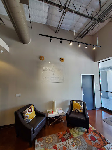 Bicycle Store «Bike Barn - West University», reviews and photos, 5339 Weslayan St, Houston, TX 77005, USA
