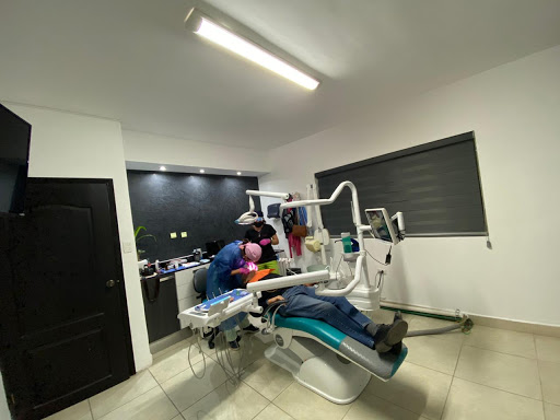 Odontología Estética - Dra. Aimee Valles Monarrez - Especialista