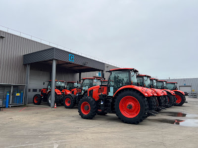 KUBOTA FARMING MACHINERY à Bierne