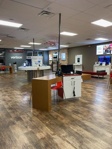 Cell Phone Store «Verizon Authorized Retailer, TCC», reviews and photos, 503 N 3rd St, Oxford, PA 19363, USA