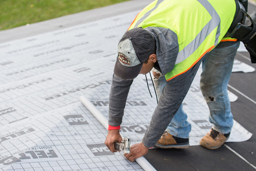 Roofing Contractor «Hoyt Exteriors, inc Roofing, Siding, Decks and Windows», reviews and photos, 15112 Galaxie Ave, Apple Valley, MN 55124, USA