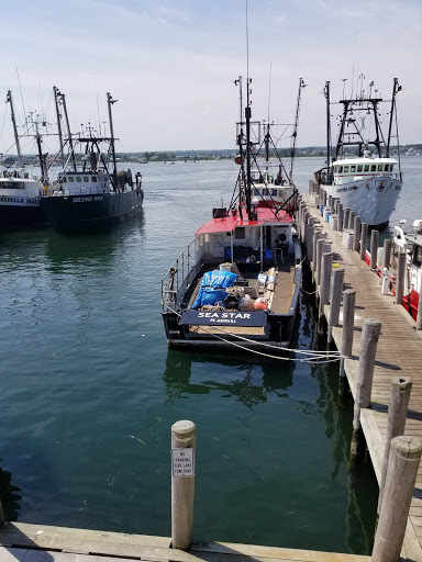 Seafood Restaurant «The Wheel House», reviews and photos, 294 Great Island Rd, Narragansett, RI 02882, USA