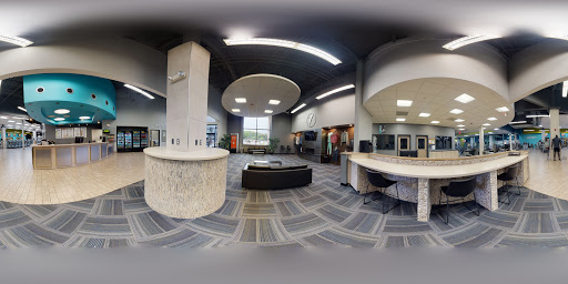 Health Club «Onelife Fitness - Burke Gym», reviews and photos, 9250 Old Keene Mill Rd, Burke, VA 22015, USA