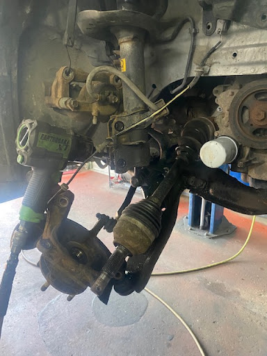 Auto Repair Shop «Greitens Auto Service», reviews and photos, 5804 W Bluemound Rd, Milwaukee, WI 53213, USA