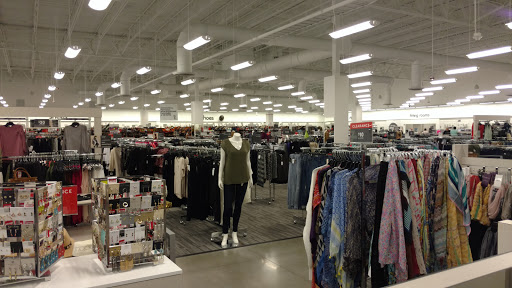 Department Store «Nordstrom Rack The Plaza at Jordan Creek», reviews and photos, 320 S Jordan Creek Pkwy, West Des Moines, IA 50266, USA