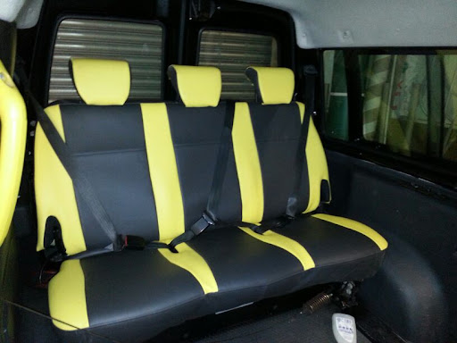 ZOOM ZOOM SEAT COVERS