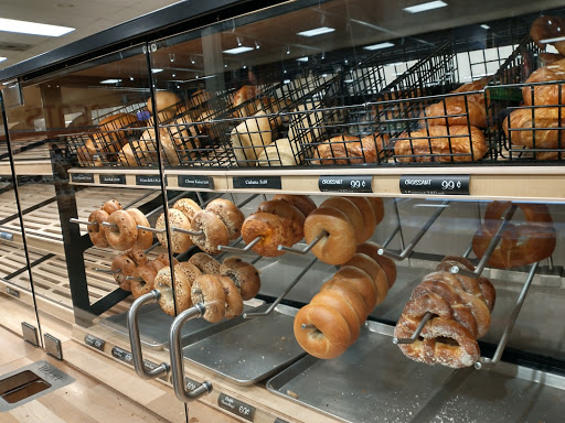 Grocery Store «Fred Meyer», reviews and photos, 17404 Meridian E, Puyallup, WA 98375, USA