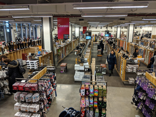 DSW Designer Shoe Warehouse image 7